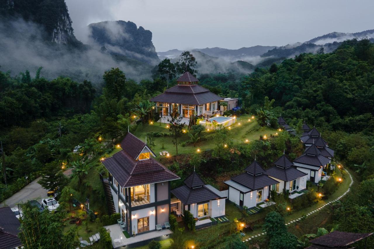 Magical Mountain View Khao Sok National Park