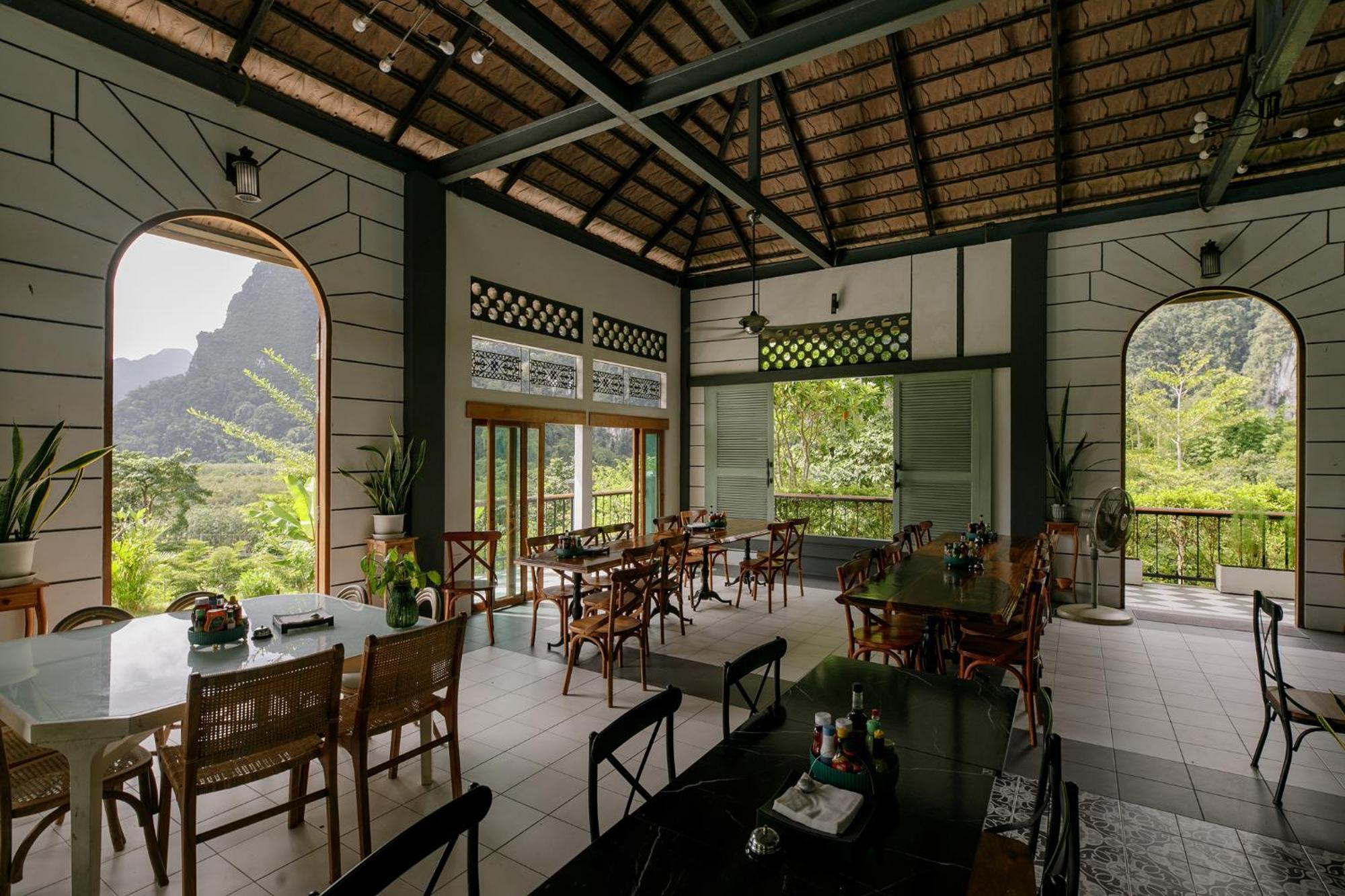 Lodge Magical Mountain View Khao Sok National Park